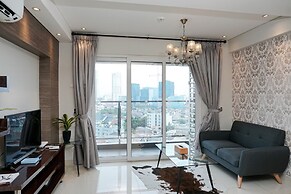 Stunning 2BR Loft Apartment at Maqna Residence