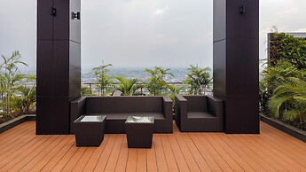 Stunning 2BR Loft Apartment at Maqna Residence