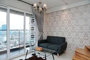 Stunning 2BR Loft Apartment at Maqna Residence