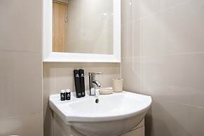 Stunning 2BR Loft Apartment at Maqna Residence