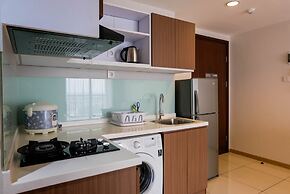 Luxurious and Elegant 2BR Apartment M-Town Signature