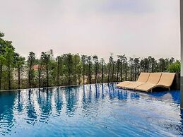 Minimalist and Convenient 1BR Bintaro Plaza Apartment