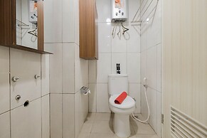 Homey Studio Room at Grand Kamala Lagoon Apartment