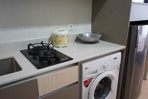 New Furnished Studio Sea View @ Gold Coast Apartment