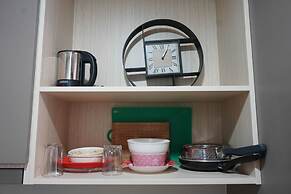 New Furnished Studio Sea View @ Gold Coast Apartment