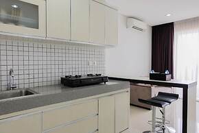 Luxurious and Comfy 2BR Paddington Heights Alam Sutera Apartment