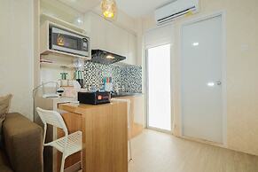 Modern Style 2BR Apartment Bassura City near Shopping Mall