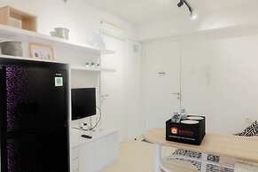 Stylish and Modern 2BR Bassura City Apartment