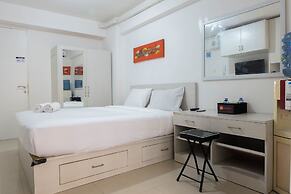 Tidy Studio Apartment at Bassura City near Shopping Mall