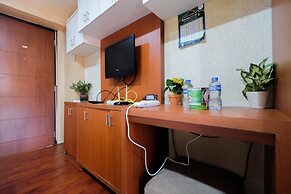 Comfy Studio Room Apartment at Kebagusan City