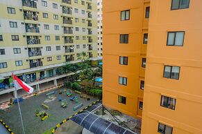 Warm and Homey 2BR Apartment at Kebagusan City