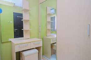 Warm and Homey 2BR Apartment at Kebagusan City