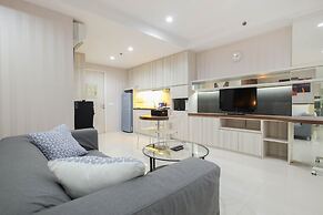 Elegant and Comfy Studio Azalea Suites Apartment Cikarang