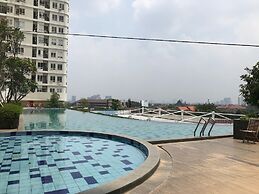 Well Appointed 1BR Apartment at Cinere Bellevue Suites