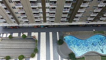 Strategic Studio Apartment at Casablanca East