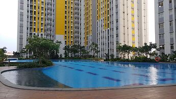 Comfy 2BR Apartment @ Springlake Summarecon