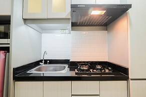 Elegant Studio Room at Springlake Summarecon Apartment