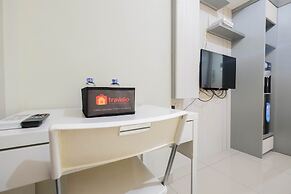 Elegant Studio Room at Springlake Summarecon Apartment