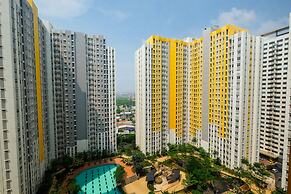 Deluxe Studio Apartment @ Springlake Summarecon