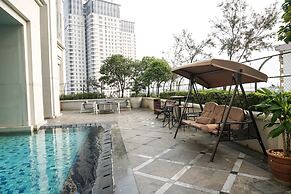 Modern 2BR at The Belleza Apartment