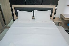 Comfy Studio at Trimezia Beverly Apartment By Travelio