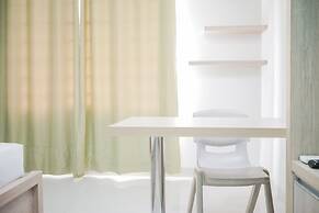 Comfy Studio at Trimezia Beverly Apartment By Travelio