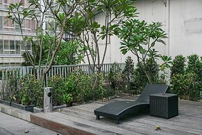 Relaxing 2BR at The Empyreal Condominium Epicentrum Apartment By Trave