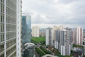 Relaxing 2BR at The Empyreal Condominium Epicentrum Apartment By Trave