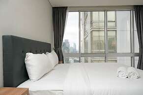 Comfortable Deluxe 2BR at The Empyreal Condominium Epicentrum Apartmen