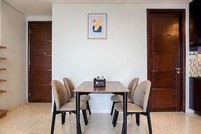 Comfortable Deluxe 2BR at The Empyreal Condominium Epicentrum Apartmen