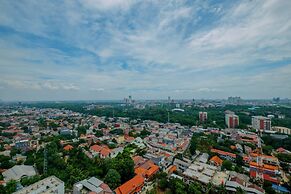 Minimalist and Comfy Studio Dave Apartment By Travelio