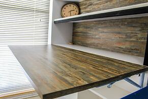 Relaxing 2BR Apartment at M-Town Residence By Travelio