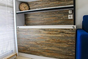 Relaxing 2BR Apartment at M-Town Residence By Travelio