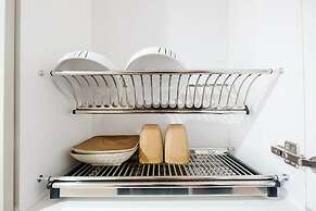 Cozy and Modern 1BR Apartment at Atlanta Residences By Travelio