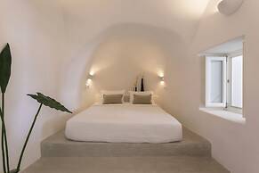 Bluedome Cavehouses by Otium Villas