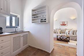 Bluedome Cavehouses by Otium Villas