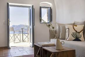 Bluedome Cavehouses by Otium Villas