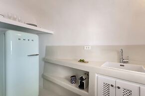 Bluedome Cavehouses by Otium Villas