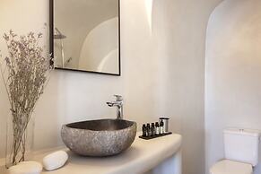 Bluedome Cavehouses by Otium Villas