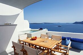 Bluedome Cavehouses by Otium Villas