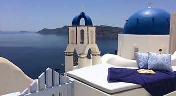 Bluedome Cavehouses by Otium Villas