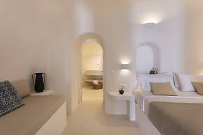 Bluedome Cavehouses by Otium Villas