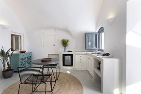 Bluedome Cavehouses by Otium Villas