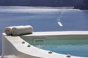 Apanema Cavehouses by Otium Villas