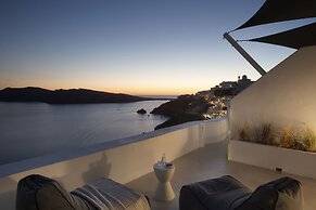 Apanema Cavehouses by Otium Villas