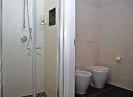 Hermoso Housing HH Valenza