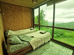 Door2heaven Eco-Hotel and camping