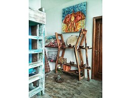 Door2heaven Eco-Hotel and camping