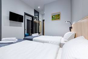 IZZZI by Gostiny dvor