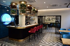 IZZZI by Gostiny dvor